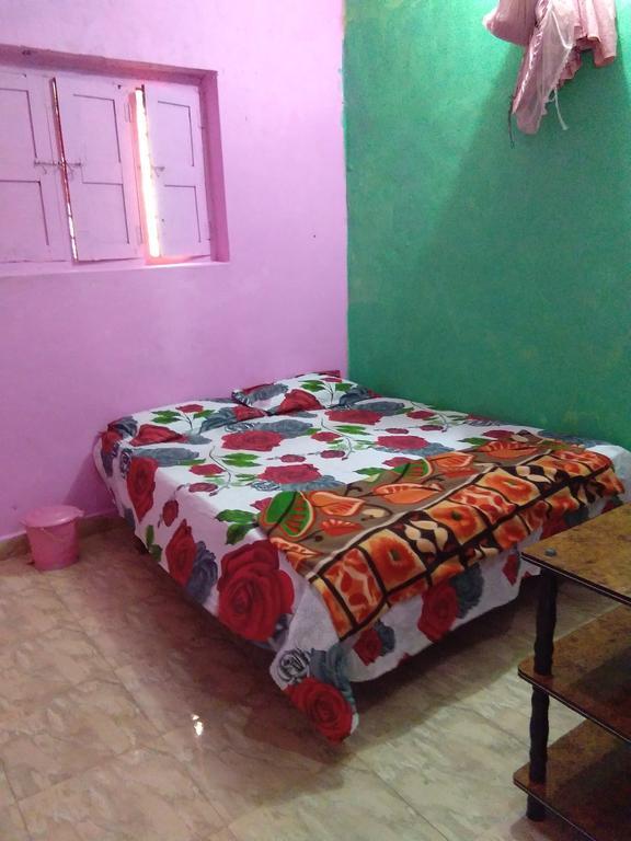 Ravi Guesthouse Hampi Esterno foto